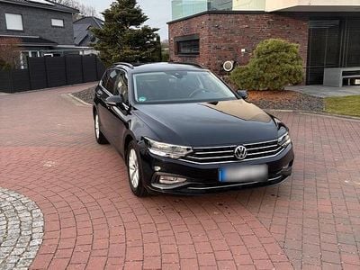 Usata VW Passat Business 150 CV (110 kW) 2019 Nero Station wagon