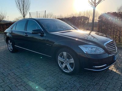 Usata Mercedes S500 435 CV (319 kW) 2012 Nero Berlina