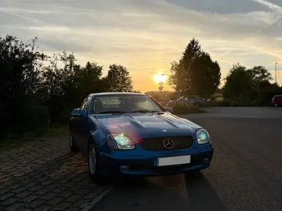 Gebraucht Mercedes SLK200 163 PS (119 kW) 2000 Blau Cabrio