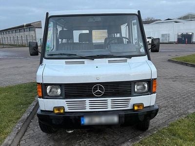 Weiß Gebraucht 1991 Mercedes T1 Van | 15.999 €