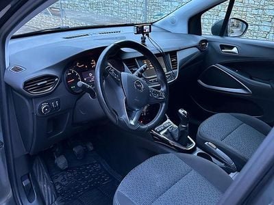 Usata Opel Crossland 82 CV (60 kW) 2017 Grigio SUV