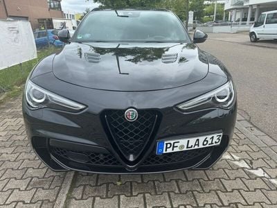 Colore esterno (nero vulcano, Gebraucht 2023 Alfa Romeo Stelvio Quadrifoglio SUV | 64.999 € (Teuer)
