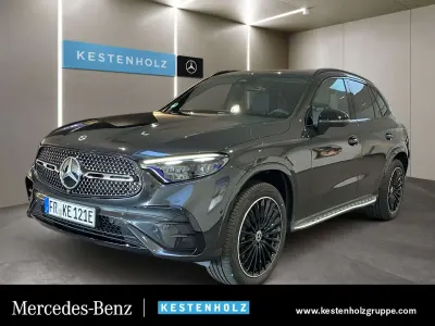Gebraucht Mercedes GLC300e AMG 333 PS (244 kW) 2026 Grau SUV