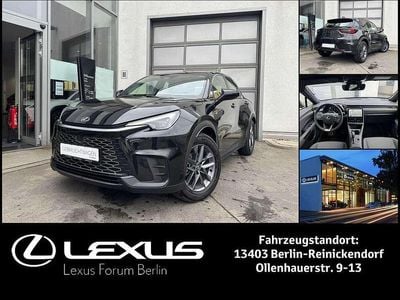Lexus LBX