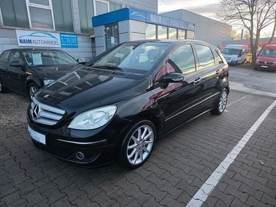 Schwarz Gebraucht 2006 Mercedes B200 Van / Kleinbus | 2.500 € (Guter Preis)