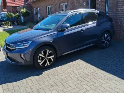 Gebraucht VW Taigo Style 110 PS (80 kW) 2022 Grau SUV