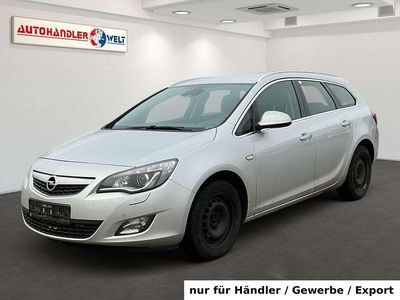 Gebraucht Opel Astra Innovation 140 PS (102 kW) 2011 Silber Kombi