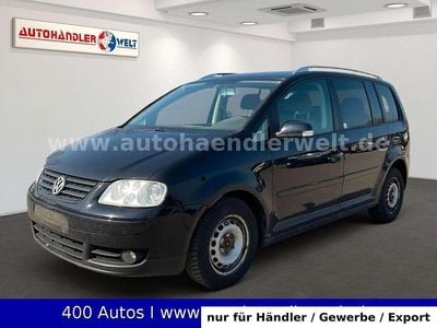 Second-hand VW Touran Highline 105 CP (77 kW) 2006 Negru Monovolum