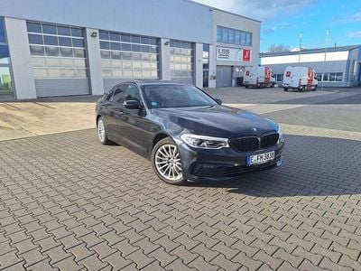 Schwarz Gebraucht 2019 BMW 520 Sport Line Limousine | 25.900 € (Fairer Preis)