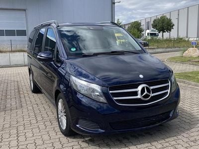 Mercedes V250