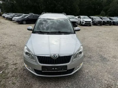 Gebraucht Skoda Roomster Style 86 PS (63 kW) 2010 Silber Van / Kleinbus