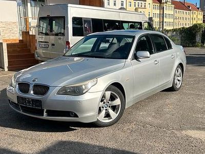 BMW 525