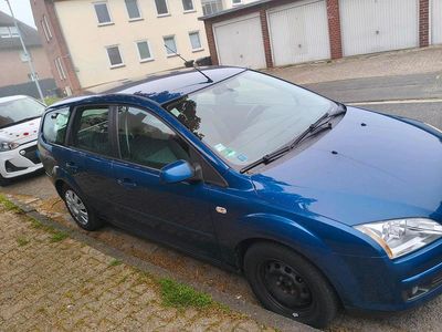 Usata Ford Focus 101 CV (74 kW) 2007 Blu Station wagon