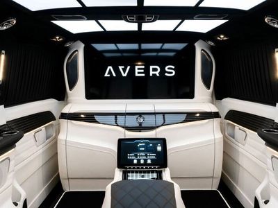 Gebraucht Mercedes V300 237 PS (174 kW) 2024 Schwarz Van / Kleinbus