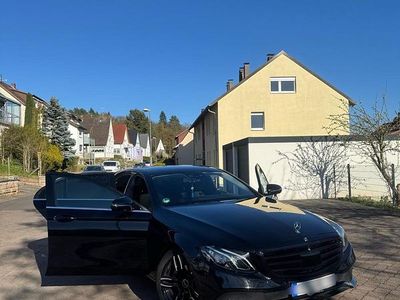 Second-hand Mercedes E220 AMG 194 CP (142 kW) 2018 Negru Berlinǎ
