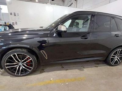 Gebraucht BMW X5 M 530 PS (389 kW) 2022 Saphirschwarzmetallic SUV