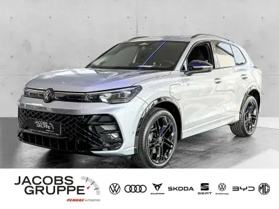 Usata VW Tiguan R-line 150 CV (110 kW) 2025 Argento SUV