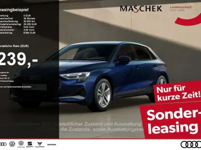 Gebraucht Audi A3 Ambiente 150 PS (110 kW) 2025 Navarrablau metallic Limousine