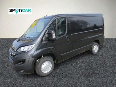 Grau graphit Gebraucht 2024 Opel Movano Edition Van | 29.990 € (Fairer Preis)