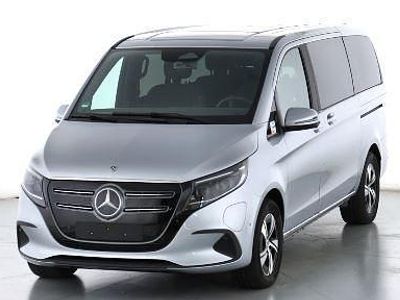 Hightechsilber metallic Gebraucht 2025 Mercedes EQV300 Van / Kleinbus | 59.990 € (Teuer)