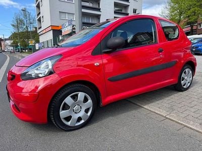 Usata Toyota Aygo Basis 68 CV (50 kW) 2007 Rosso Utilitaria