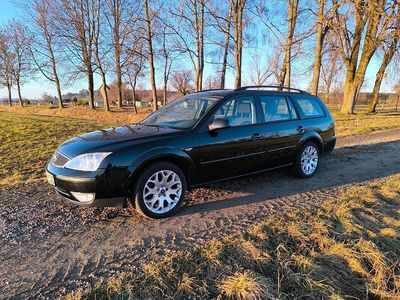 Gebraucht Ford Mondeo 116 PS (85 kW) 2005 Blau Kombi