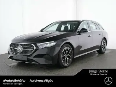 Gebraucht Mercedes E220 Avantgarde 197 PS (144 kW) 2025 Lack obsidianschwarz Kombi