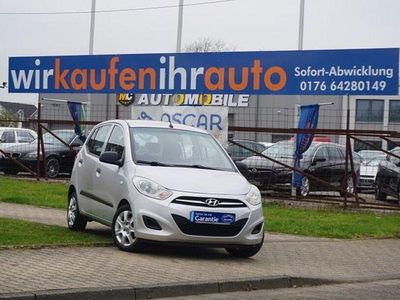 Gebraucht Hyundai i10 Classic 69 PS (50 kW) 2012 Silber Kleinwagen