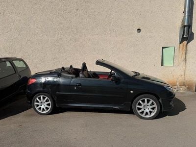 Gebraucht Peugeot 206 CC 190 PS (139 kW) 2005 Schwarz Cabrio