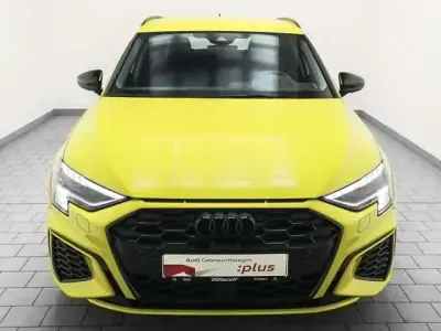 Gebraucht Audi A3 Sportback e-tron S-Line 245 PS (180 kW) 2024 Pythongelb metallic Kleinwagen