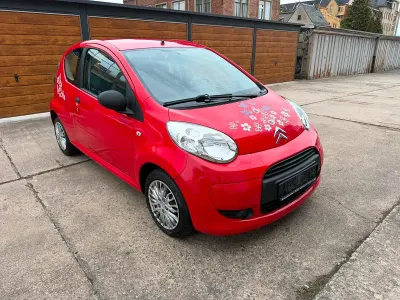 Gebraucht Citroën C1 68 PS (50 kW) 2011 Rot Kleinwagen