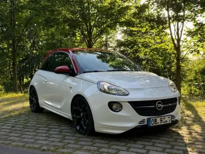 Gebraucht Opel Adam S 150 PS (110 kW) 2016 Weiß Kleinwagen