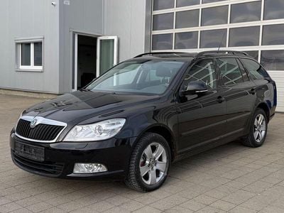 Gebraucht Skoda Octavia Elegance 160 PS (117 kW) 2010 Schwarz Kombi