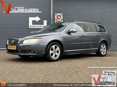 Gebraucht Volvo V70 Summum 145 PS (106 kW) 2010 Grau Kombi