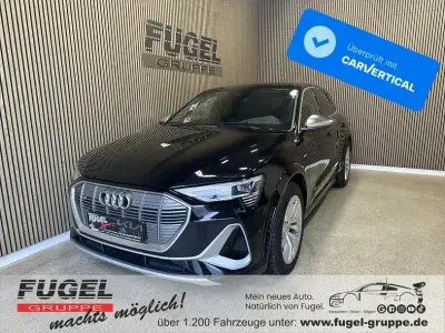 Gebraucht Audi e-tron Ambiente 369 kW (503 PS) 2022 Brillantschwarz SUV
