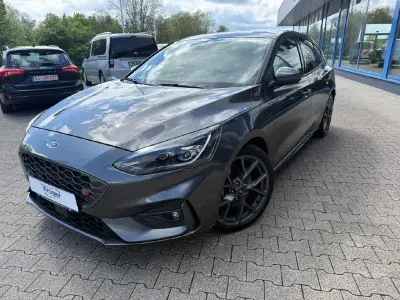Gebraucht Ford Focus ST 280 PS (205 kW) 2020 Grau Limousine