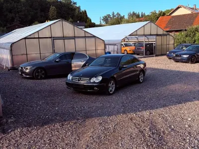 Gebraucht Mercedes CLK280 231 PS (169 kW) 2007 Blau Coupé