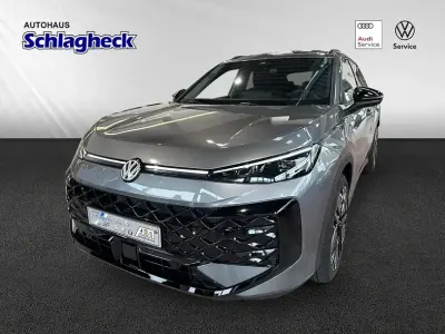 Nuova VW T-Roc R-line 150 CV (110 kW) 2026 Grigio SUV