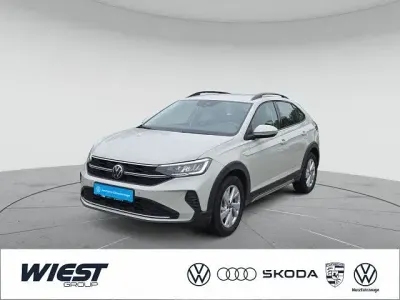 Gebraucht VW Taigo Life 95 PS (69 kW) 2023 Grau SUV