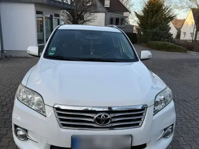 Gebraucht Toyota RAV4 150 PS (110 kW) 2012 Weiß SUV