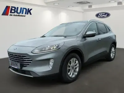 Gebraucht Ford Kuga Titanium 225 PS (165 kW) 2022 Solar silver met SUV