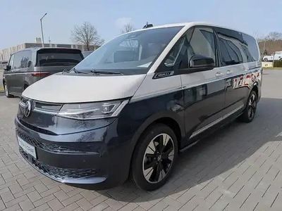 Nouă VW Multivan 150 CP (110 kW) 2026 4 armlehnen beidseitig an zweiter sitzreihe Monovolum