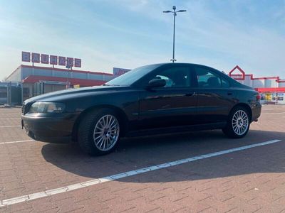 gebraucht Volvo S60 2.4 Limousine Schwarz