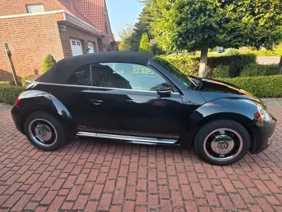 Gebraucht VW Beetle S 140 PS (102 kW) 2014 Schwarz Kleinwagen