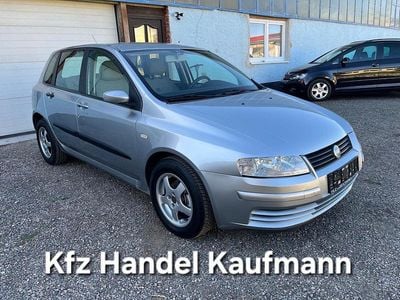 Begagnad Fiat Stilo 104 HK (76 kW) 2005 Silver Sedan