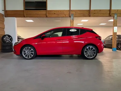 Gebraucht Opel Astra Innovation 150 PS (110 kW) 2015 Rot Limousine