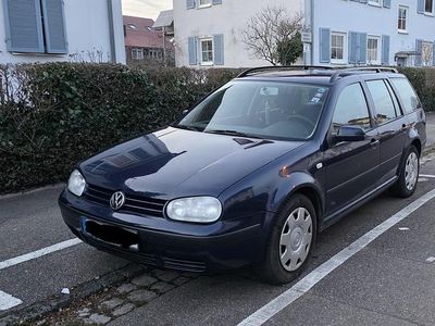 Blau Gebraucht 2000 VW Golf IV Kombi | 1.500 € (Fairer Preis)