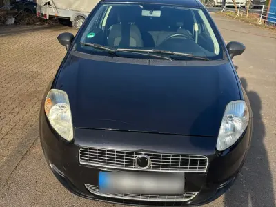 Gebraucht Fiat Punto 70 PS (51 kW) 2009 Schwarz Kleinwagen