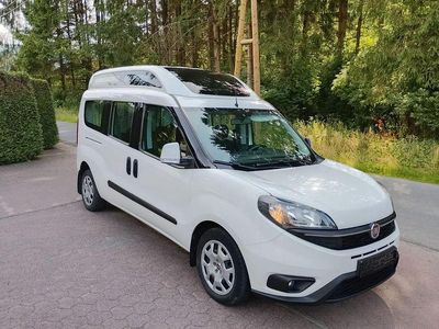 Weiß Gebraucht 2018 Fiat Doblò Van / Kleinbus | 14.600 €