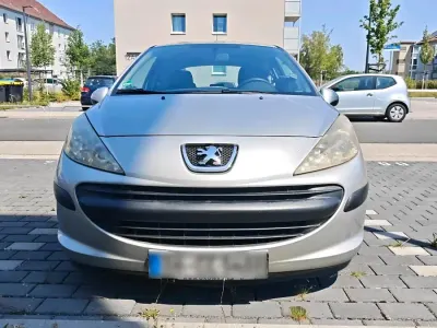 Gebraucht Peugeot 207 88 PS (64 kW) 2006 Silber Kleinwagen